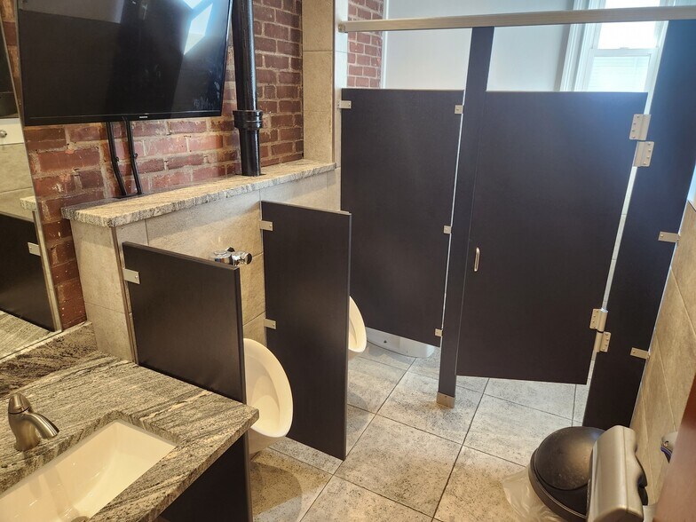 More Photos Of 37 Orlando St, West Haven Lodge Meeting Hall For Sale