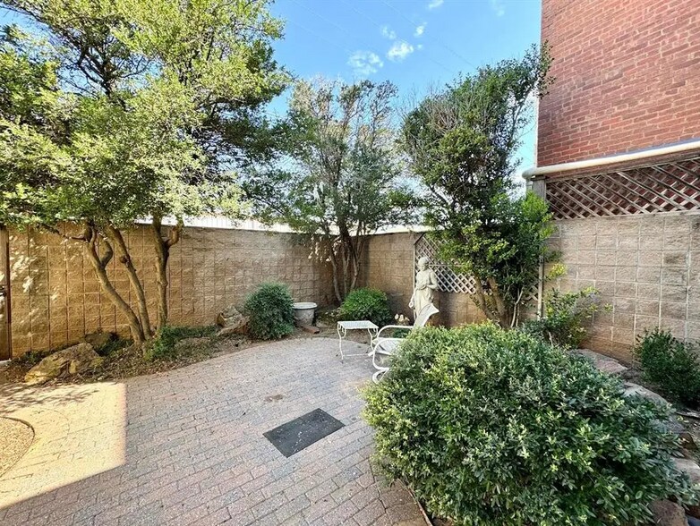 More Photos Of 506-508 W Chickasha Ave, Chickasha Office Residential For Sale