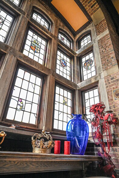 More Photos Of 1272 SW Fillmore St, Topeka Hospitality For Sale