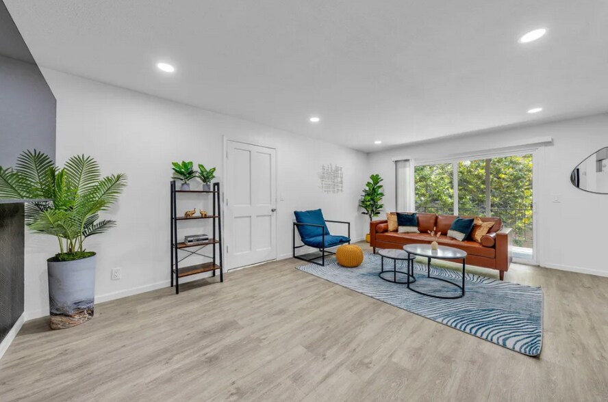 More Photos Of 503 S Kiely Blvd, San Jose Apartments For Sale