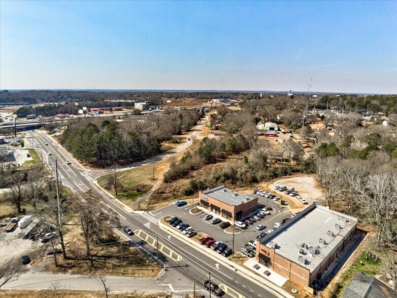 More Photos Of 438 Cabiness Road, Forsyth Storefront Retail Office For Sale