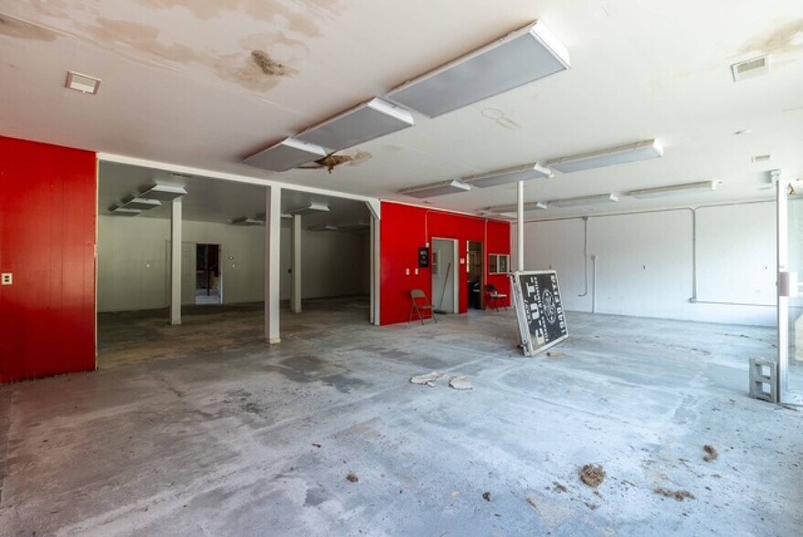 More Photos Of 13807 Rankin Ave, Dunlap Industrial For Sale