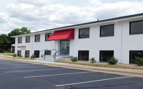 More Photos Of 71 20th St S, Battle Creek Office For Sale