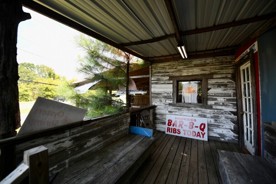 More Photos Of 268 Richland St, Dayton General Retail For Sale
