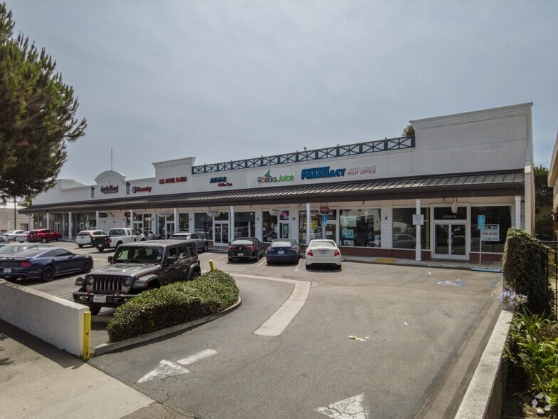 More Photos Of 11700 National Blvd, Los Angeles General Retail For Sale