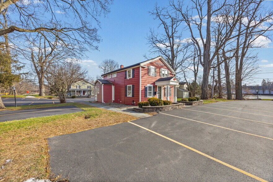 More Photos Of 1478 Marsh Rd, Pittsford Storefront Retail Office For Lease