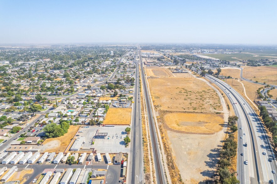 More Photos Of 2129 Atwater Blvd, Atwater Land For Sale