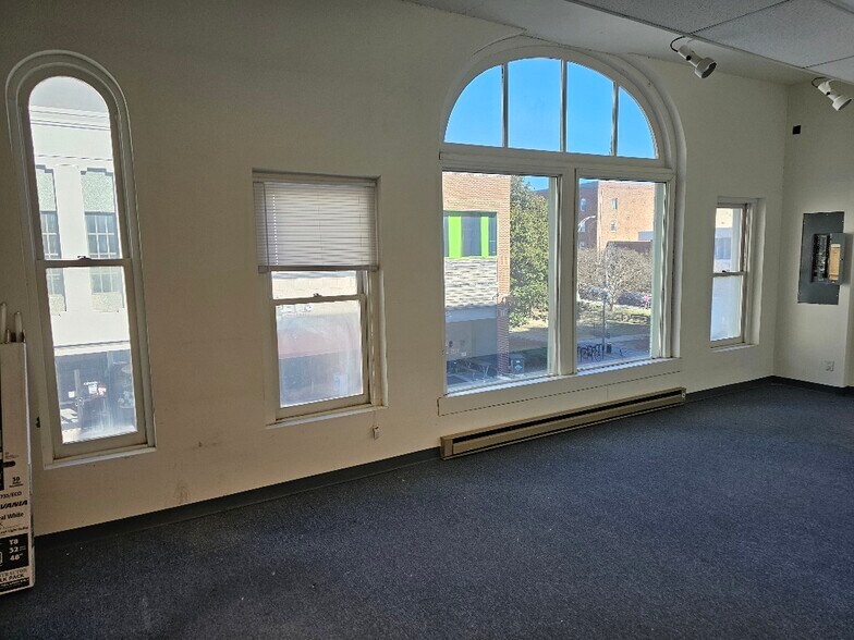 More Photos Of 111 W Main St, Durham Storefront Retail Office For Lease