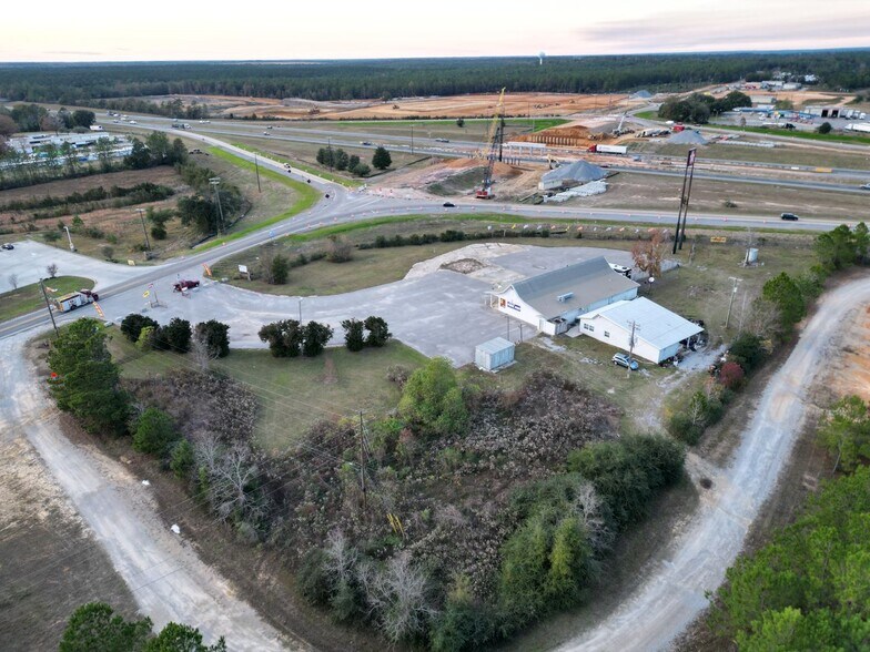 More Photos Of 8088 Menge Ave, Pass Christian Service Station For Lease