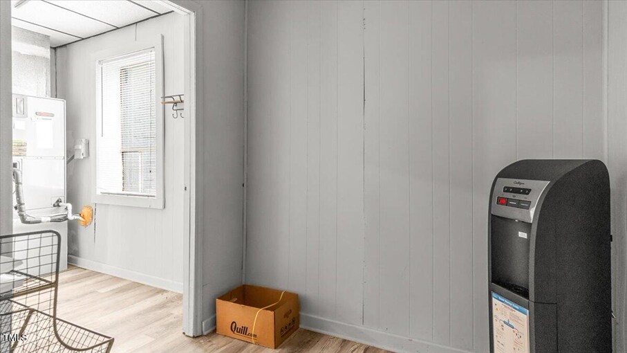 More Photos Of 201 S Main St, Warrenton Office For Sale