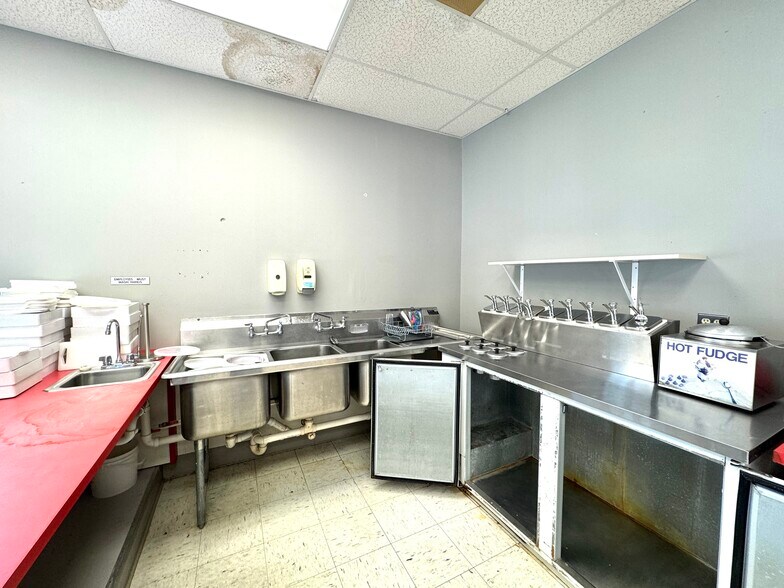 More Photos Of 10 S 22nd St, Lebanon Land For Sale