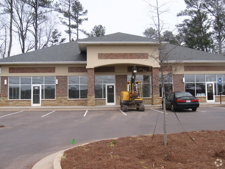 More Photos Of 3960 Old Milton Pky, Alpharetta Storefront Retail Office For Lease