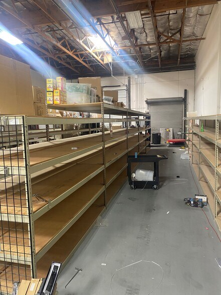More Photos Of 2319-2351 S Decker Lake Blvd, Salt Lake City Warehouse For Lease