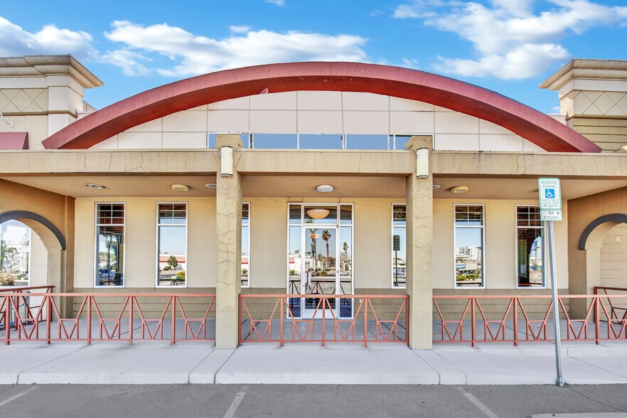 More Photos Of 1395 E Tropicana Ave, Las Vegas Restaurant For Lease