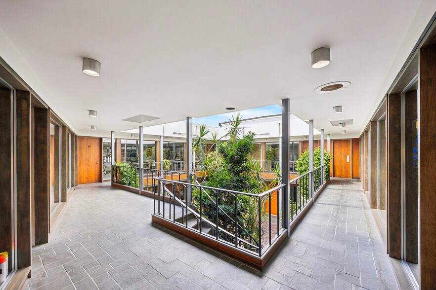 More Photos Of 16 Lancaster Ave, Ardmore Office For Lease