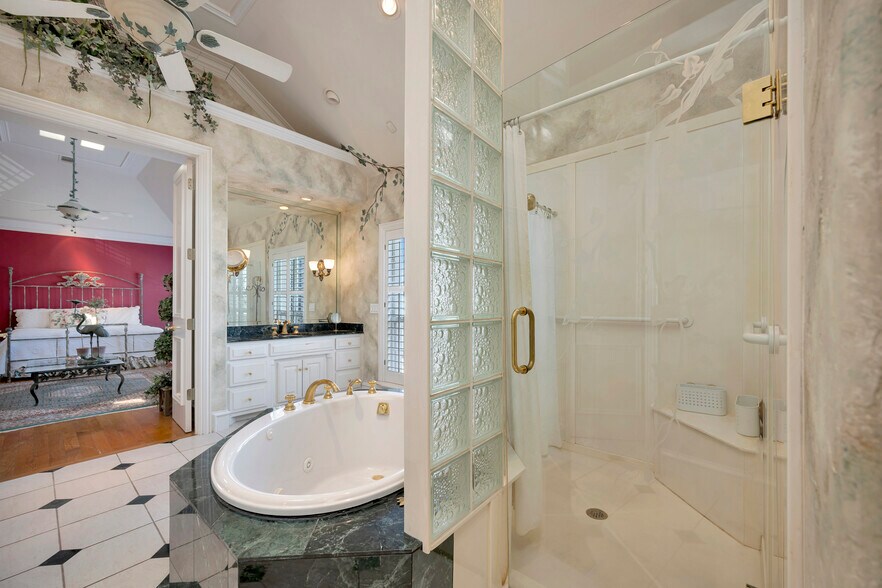 More Photos Of , Euless Unknown For Sale