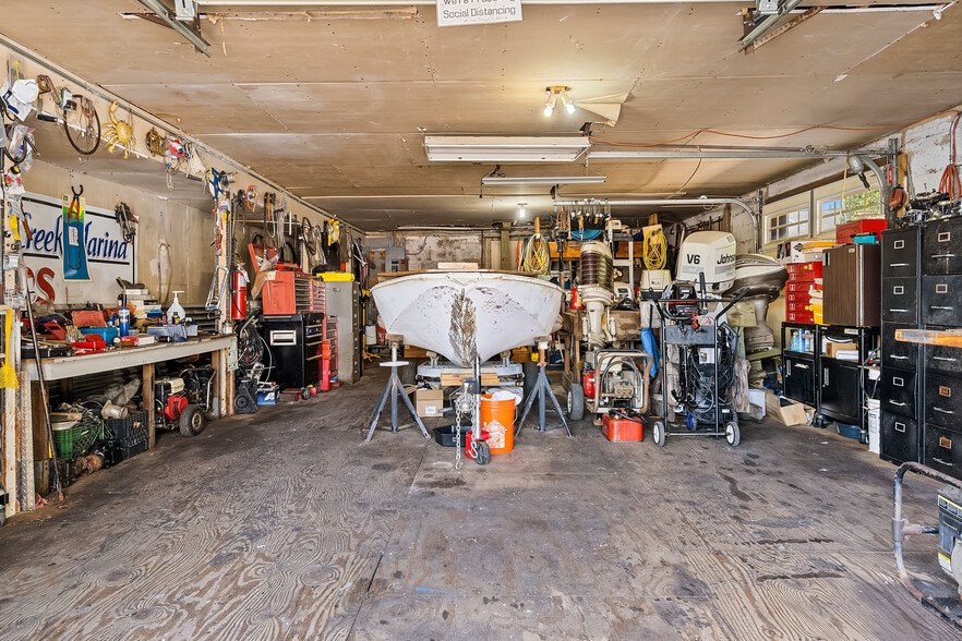 More Photos Of 120 Harbor Inn Rd, Bayville Marina For Sale