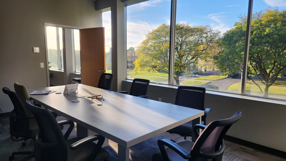 More Photos Of 980 James St, Syracuse Medical For Lease