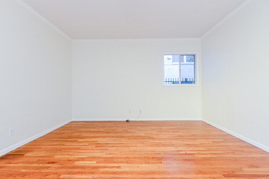 More Photos Of 3520-3530 W 5th St, Los Angeles Apartments For Sale