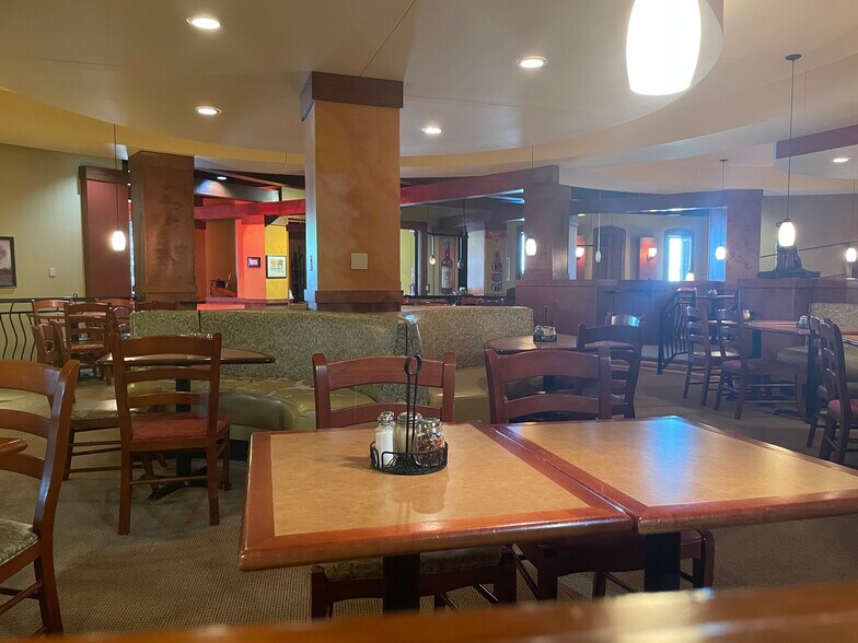 More Photos Of 2704 Walton Way, Marion Restaurant For Lease