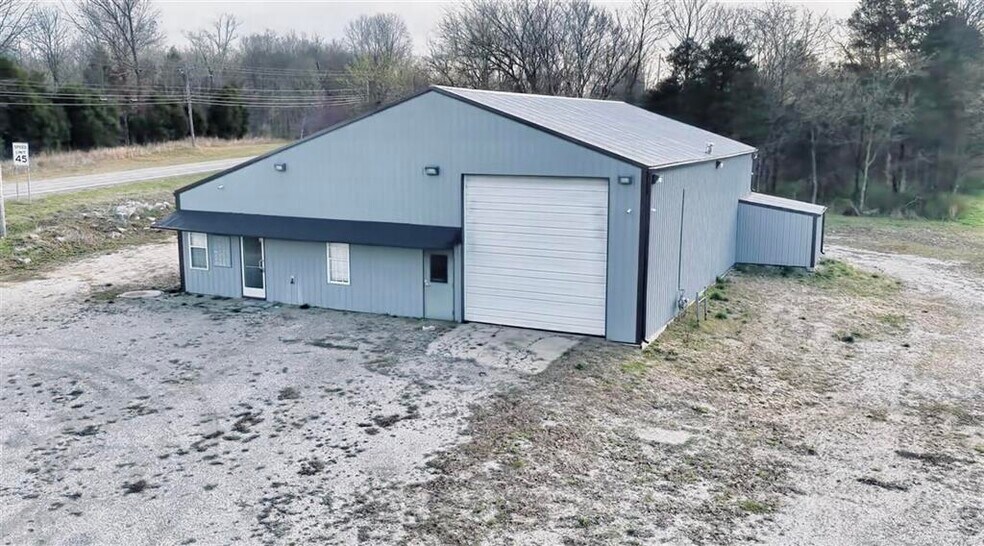 More Photos Of 23663 Louisville Rd, Park City Warehouse For Sale