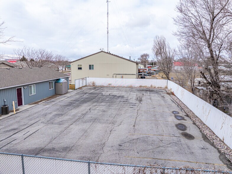 More Photos Of 280 Laurel Ln, Chubbuck Industrial For Sale