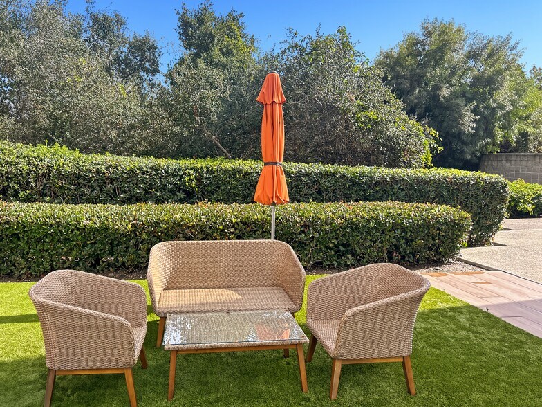 More Photos Of 1902 Wright Pl, Carlsbad Coworking Space