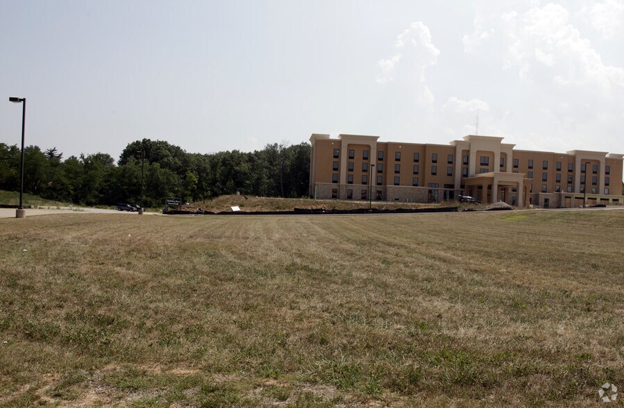 More Photos Of 4217 Midamerica Ln, Saint Louis Land For Lease