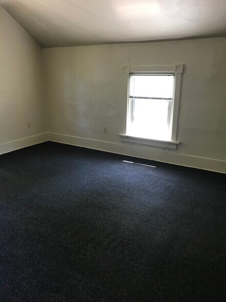 More Photos Of , Oshkosh Multifamily For Sale