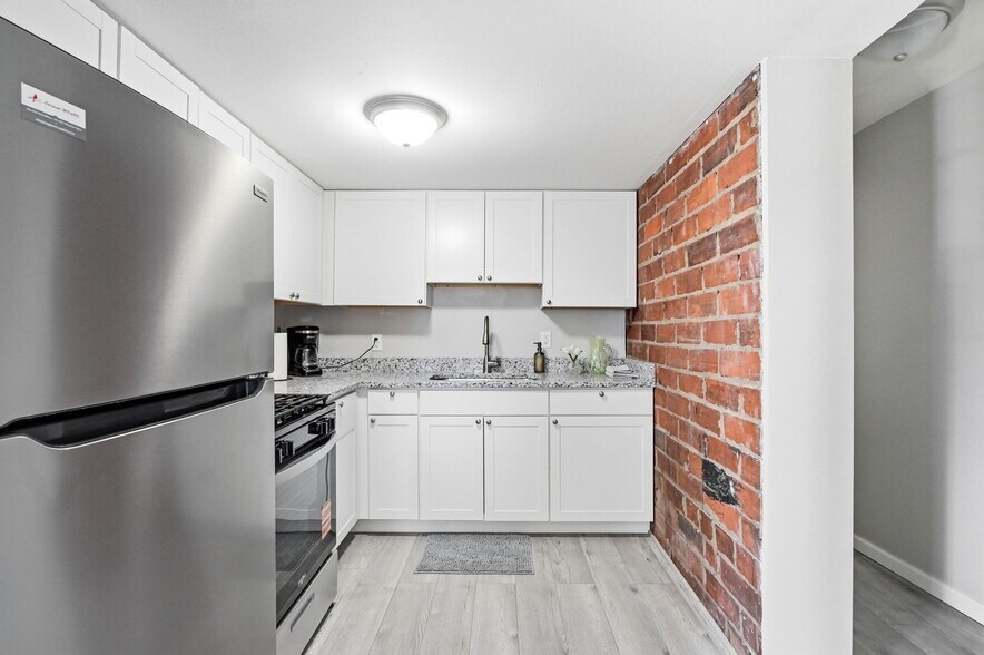 More Photos Of 7559 Mentor Ave, Mentor Apartments For Sale