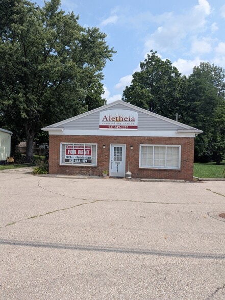 Primary Photo Of 9012 N Dixie Dr, Dayton Medical For Lease