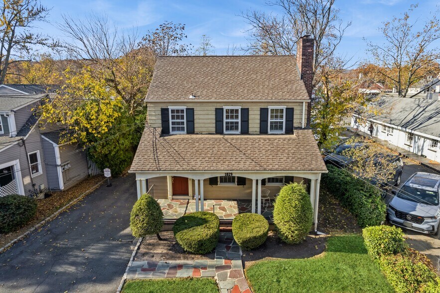 More Photos Of 1829 Front St, Scotch Plains Office Residential For Sale