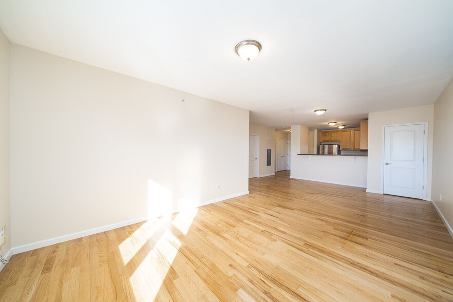 More Photos Of 448 Palisade Ave, Cliffside Park Apartments For Sale