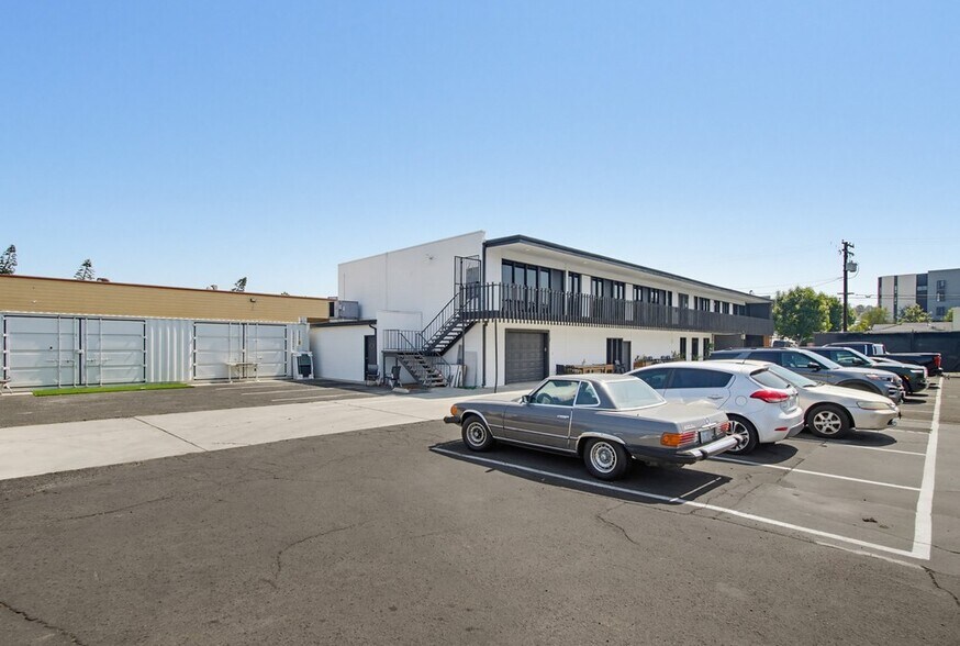 More Photos Of 6280 Riverdale St, San Diego Office For Lease