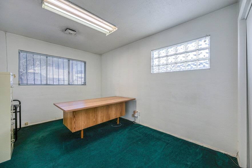 More Photos Of 1920 S Maryland Pky, Las Vegas Office Residential For Sale