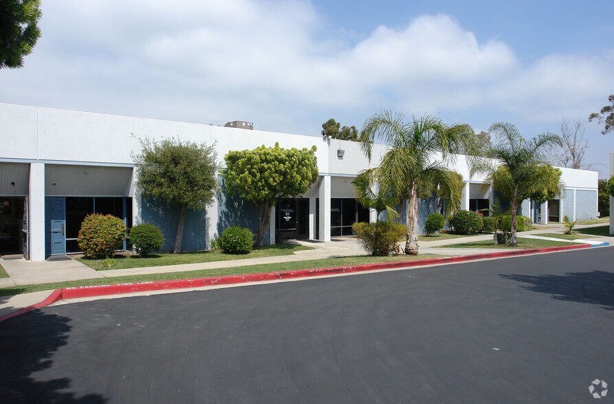 Primary Photo Of 2697 Lavery Ct, Newbury Park Manufacturing For Lease