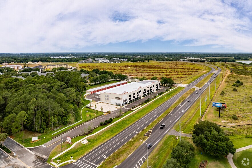 More Photos Of Bristol Lakes Road, Mount Dora Self Storage For Lease