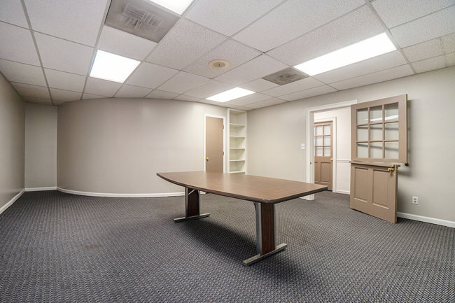 More Photos Of 655 Village Square Dr, Stone Mountain Loft Creative Space For Lease