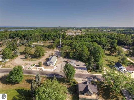 More Photos Of 7262 Cairn Hwy, Kewadin Service Station For Sale
