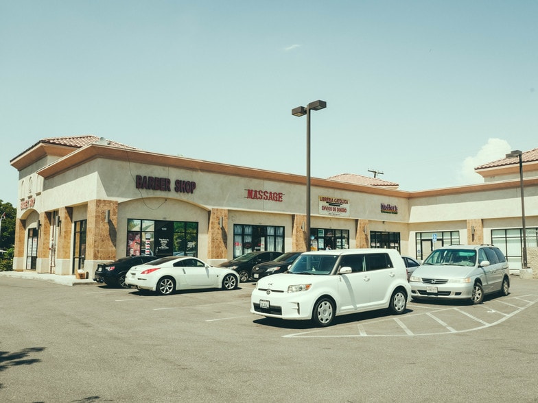 More Photos Of 2308 University Ave, Riverside Freestanding For Lease