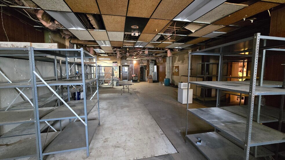 More Photos Of 218-222 Virginia Ave, Cumberland Storefront Retail Residential For Lease