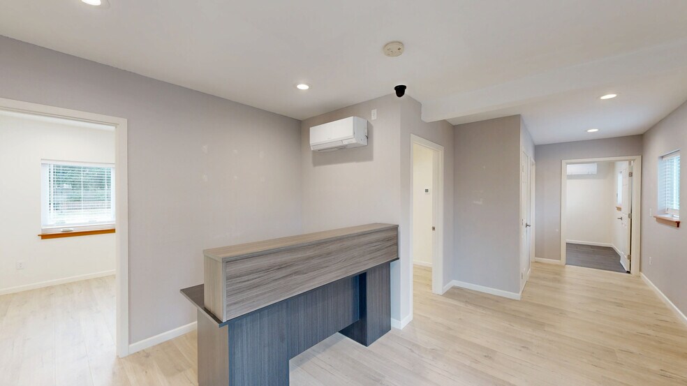 Primary Photo Of 3128 E Evergreen Blvd, Vancouver Loft Creative Space For Sale