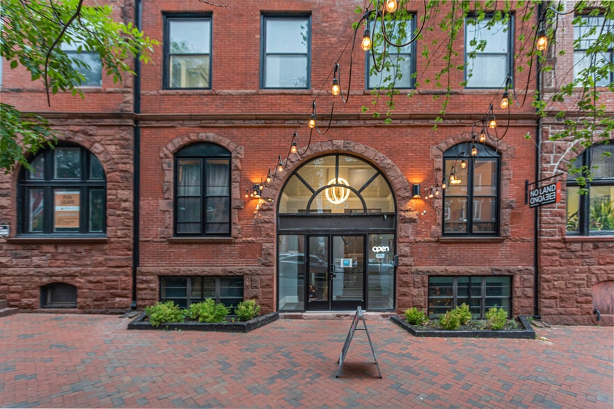 More Photos Of 2125-2129 Maryland Ave, Baltimore Office For Lease