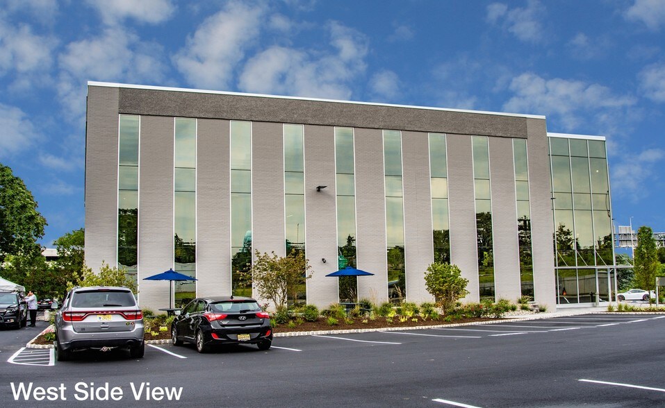 More Photos Of 111 Littleton Rd, Parsippany Office For Lease