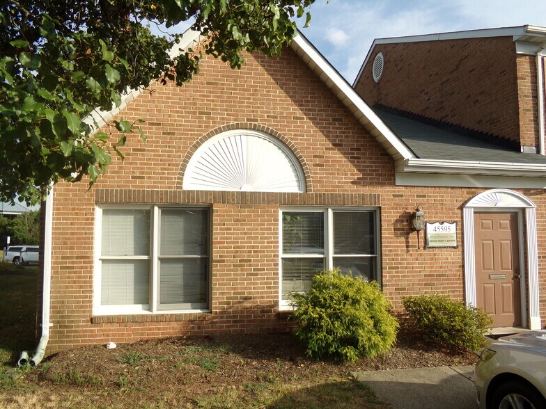 More Photos Of 45571-45595 Shepard Dr, Sterling Medical For Sale