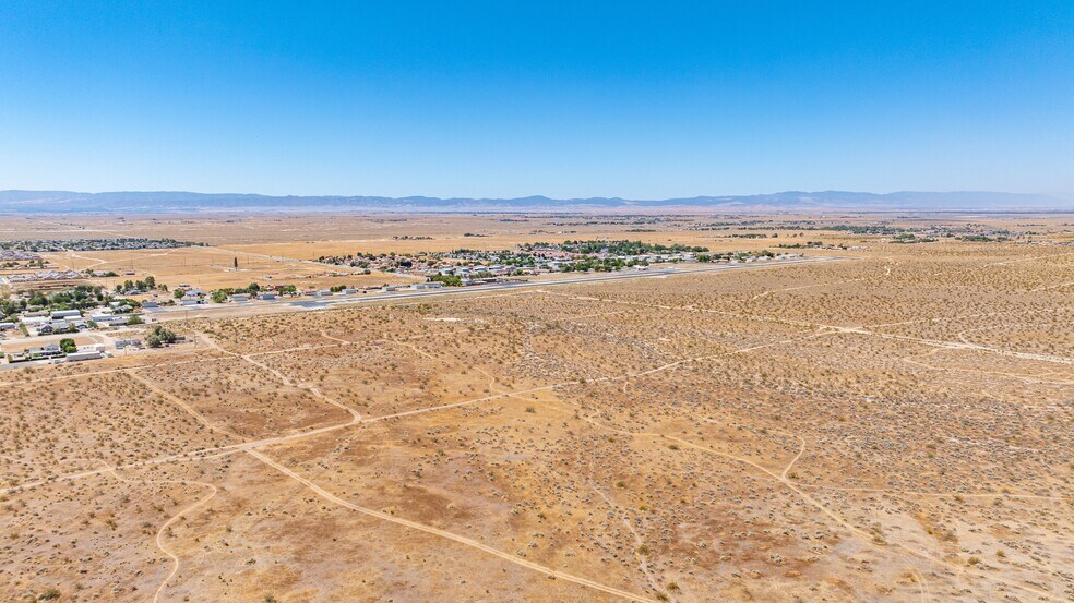 More Photos Of 4000 Truman Rd rd, Rosamond Land For Sale