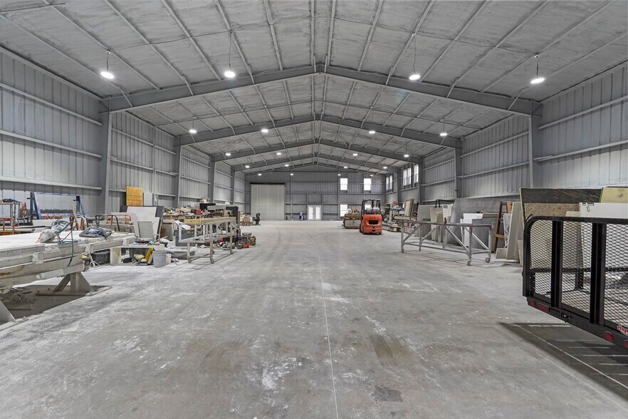 More Photos Of 1979 FM 1903, Caddo Mills Warehouse For Lease