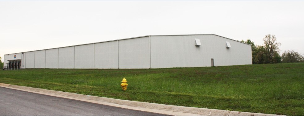 More Photos Of 3801 Hypoint Blvd, Rolla Warehouse For Lease
