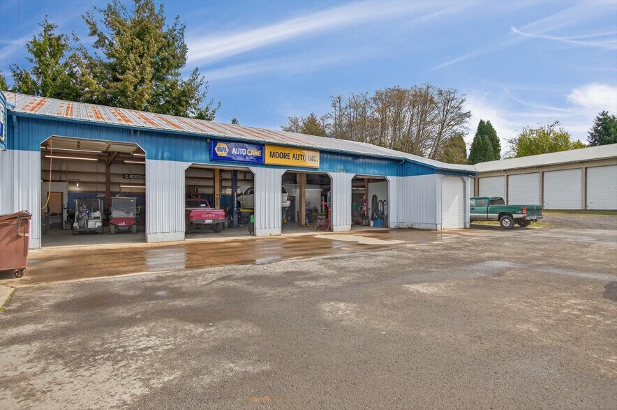 More Photos Of 305 E State Route 4, Cathlamet Auto Repair For Sale