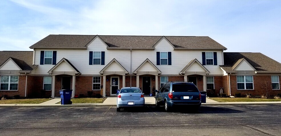 More Photos Of 2200-2271 Deerfield Crossing Dr, Piqua Apartments For Sale